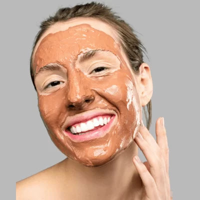Dermamelan mask face and neck Treatment
